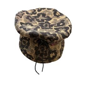 Moije Bucket Hat with Print and Drawstring